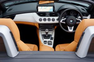 złodziej ukradł BMW i inne luksusowe samochody